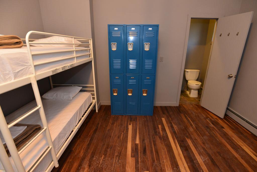 Explore Hotel And Hostel Union City Pokoj fotografie